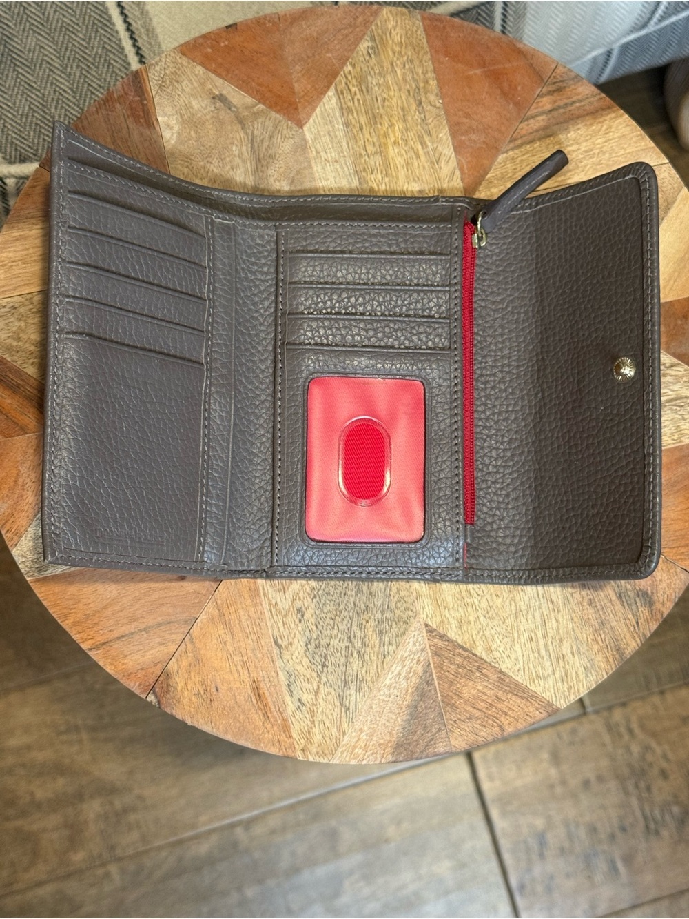 Dooney & Bourke Gray Pebbled Leather Fold-Over Wallet with Tan Logo Patch - Picture 5 of 6